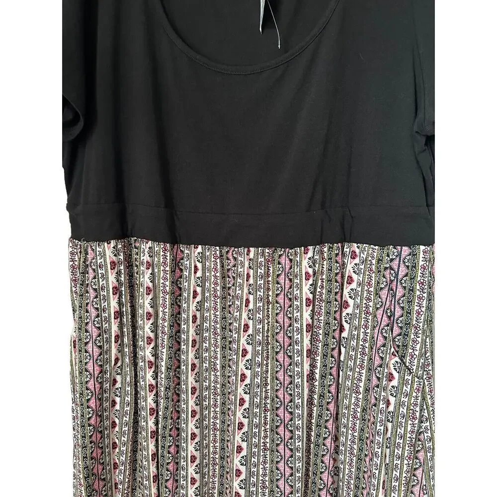 Torrid Dress Womens Size 4 Black Floral Scoop Neck Pockets Short Sleeve Pockets - Picture 3 of 16